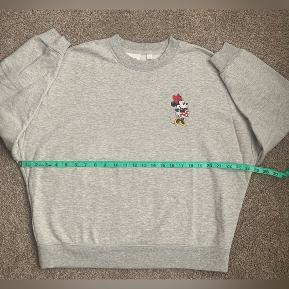 Gap x Disney Women’s Sweatshirt - Picture 4 of 5